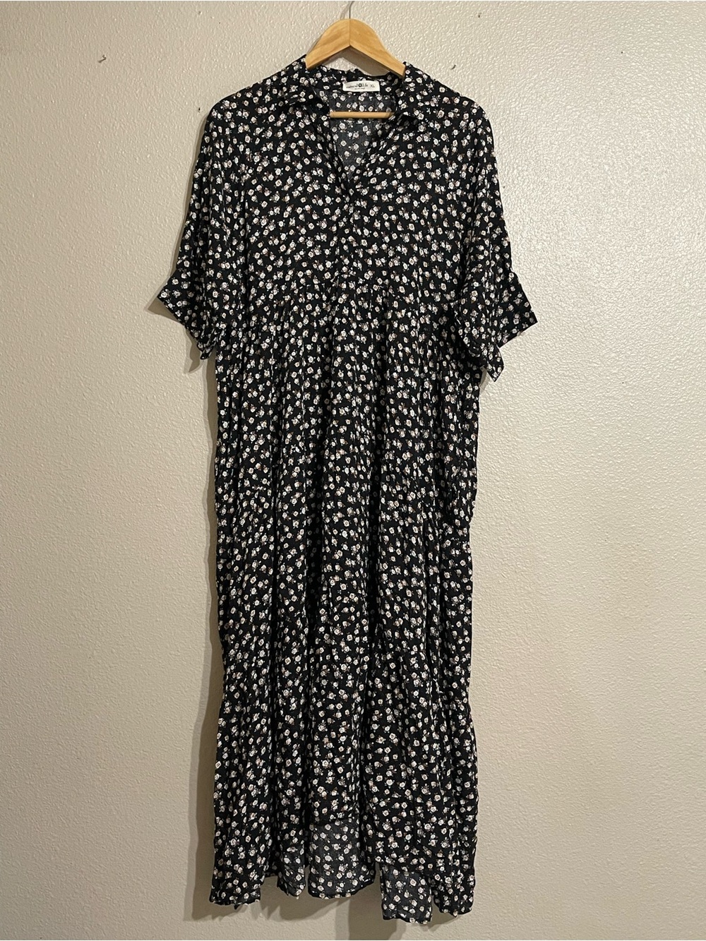 Natural Life Rebecca Midi Dress Floral Black With Cream Roses - Picture 2 of 14